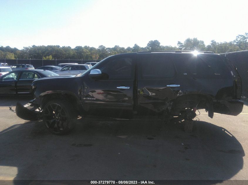 2007 Chevrolet Tahoe Ls VIN: 1GNFK130X7J317365 Lot: 37279770