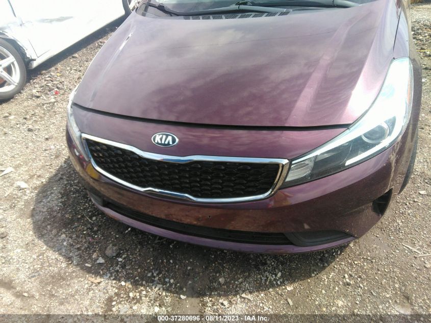 3KPFK4A72JE179271 2018 Kia Forte Lx