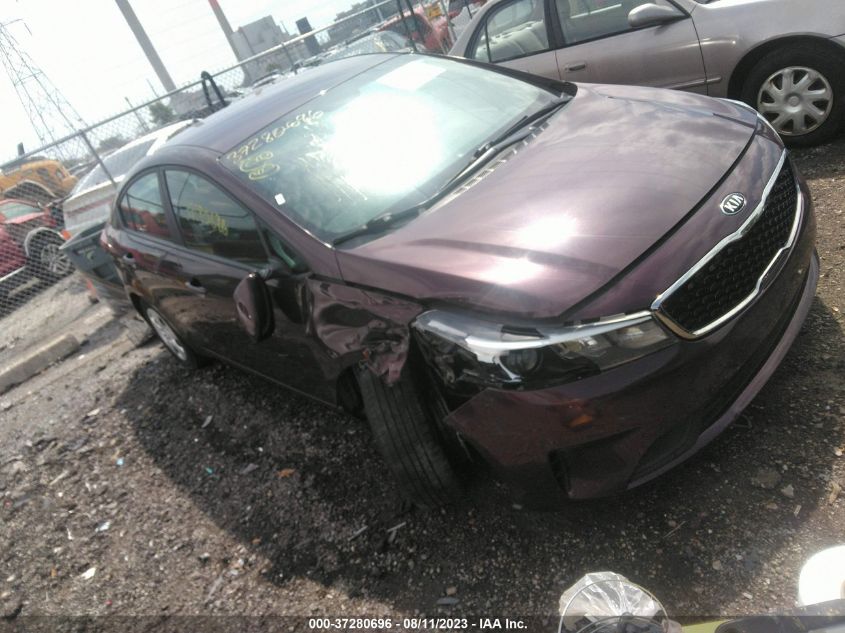 3KPFK4A72JE179271 2018 Kia Forte Lx