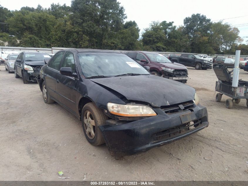 2000 Honda Accord 2.3 Ex VIN: 1HGCG5654YA033907 Lot: 37283152