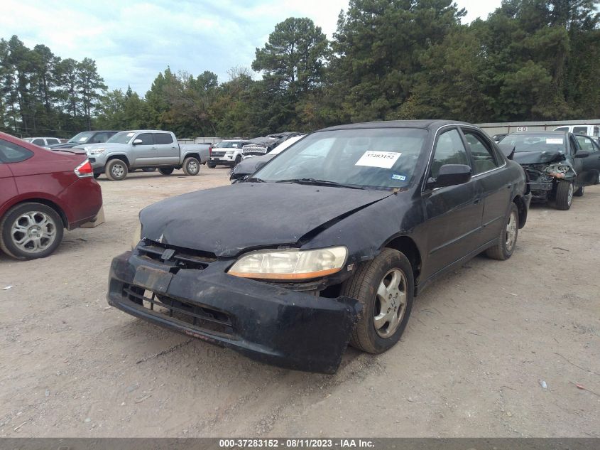 2000 Honda Accord 2.3 Ex VIN: 1HGCG5654YA033907 Lot: 37283152