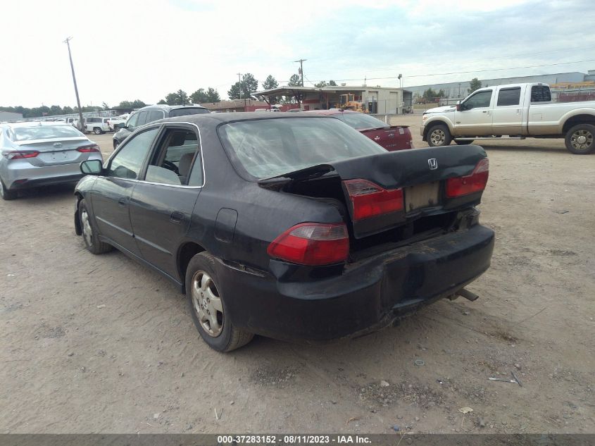 2000 Honda Accord 2.3 Ex VIN: 1HGCG5654YA033907 Lot: 37283152