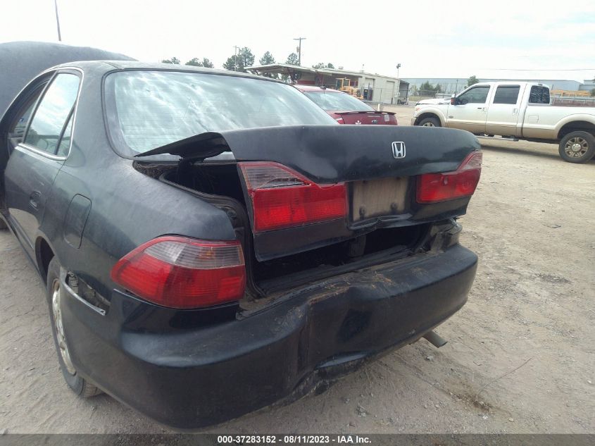 2000 Honda Accord 2.3 Ex VIN: 1HGCG5654YA033907 Lot: 37283152