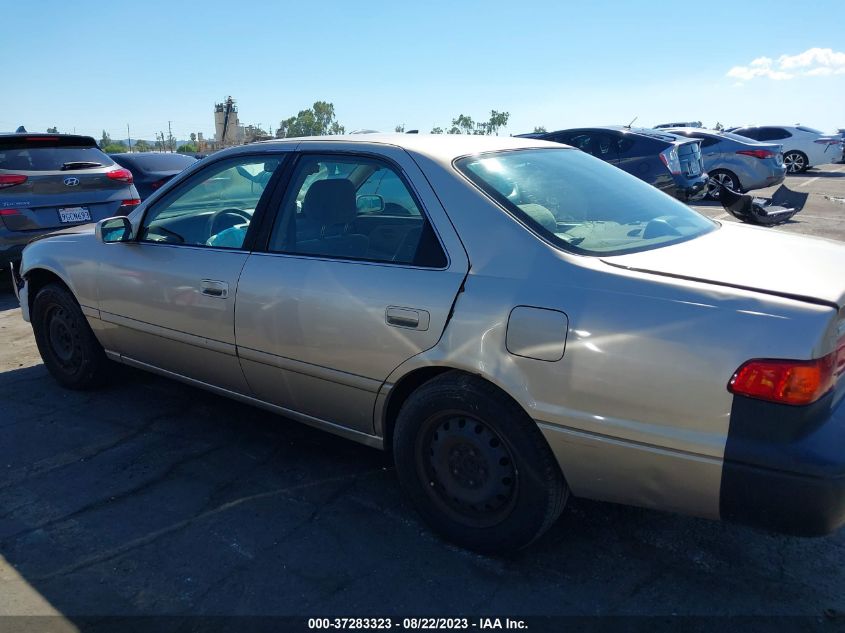 2000 Toyota Camry Le V6 VIN: JT2BF22K2Y0282406 Lot: 37283323