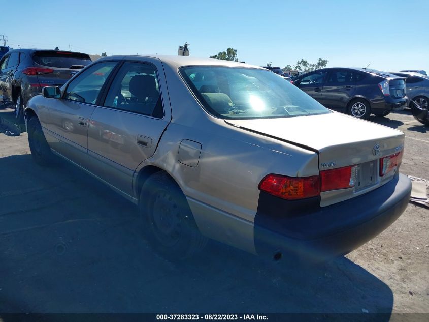 2000 Toyota Camry Le V6 VIN: JT2BF22K2Y0282406 Lot: 37283323