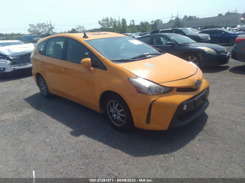 JTDZN3EU1FJ033551 2015 Toyota Prius V Two