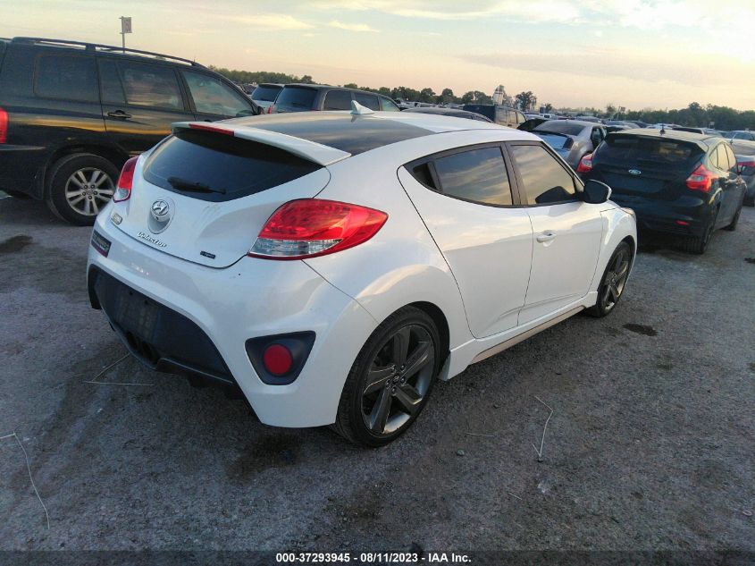 2015 Hyundai Veloster Turbo R-Spec VIN: KMHTC6AE2FU228001 Lot: 37293945