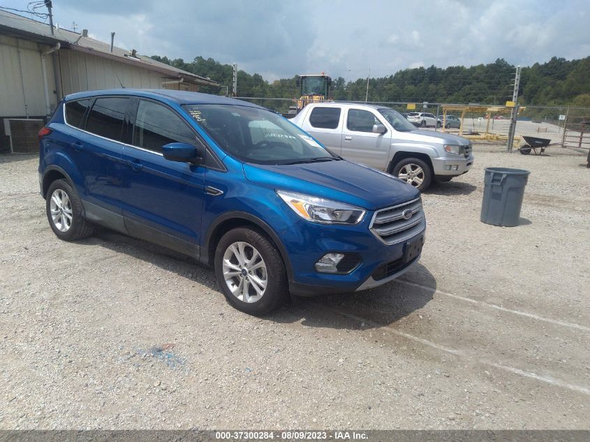 2019 Ford Escape Se VIN: 1FMCU0GDXKUA17602 Lot: 37300284