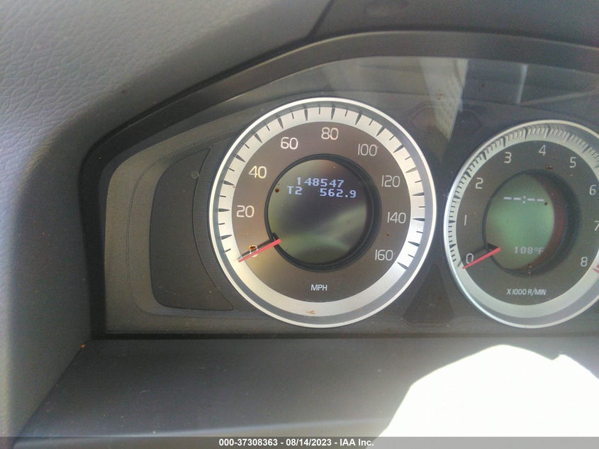 Volvo S60 2012 -auction- 6