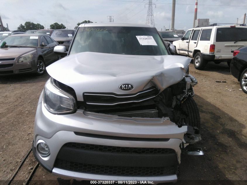 2018 Kia Soul + VIN: KNDJP3A55J7596887 Lot: 37320337