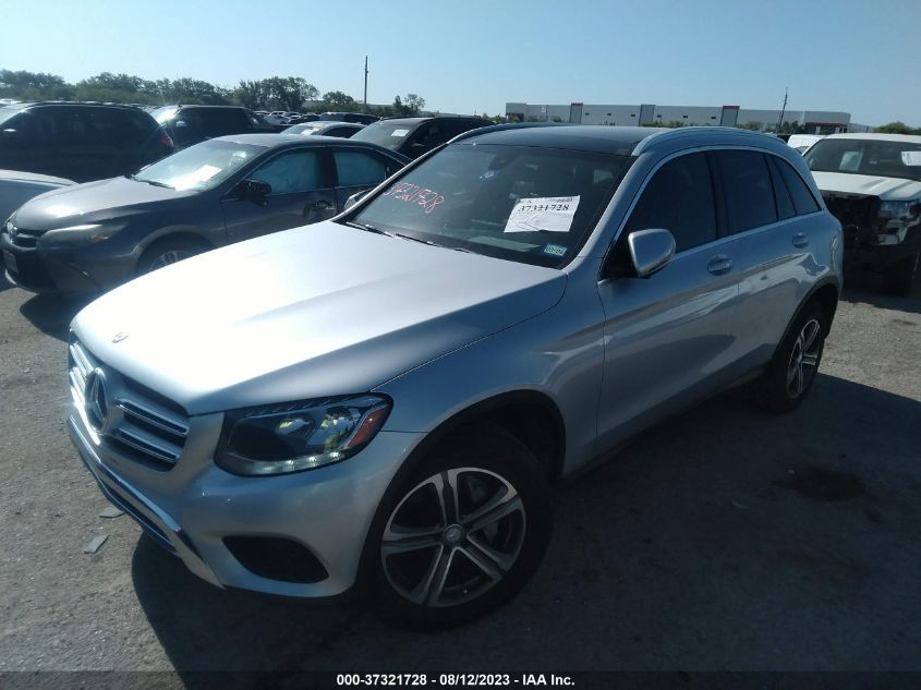 WDC0G4JB5HF116302 2017 Mercedes-Benz Glc Glc 300