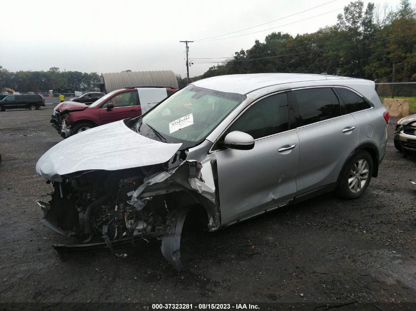 2018 Kia Sorento 2.4L L VIN: 5XYPG4A32JG371683 Lot: 37323281