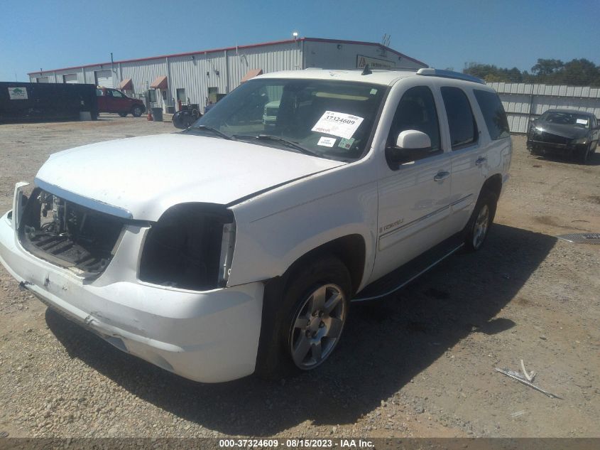 2007 GMC Yukon Denali VIN: 1GKFK63877J197797 Lot: 37324609