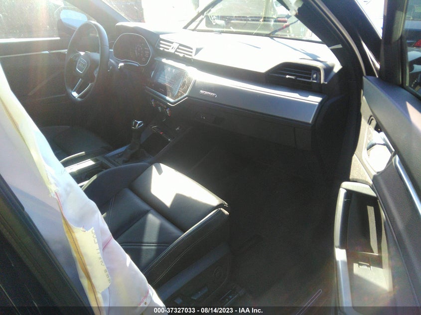 2021 Audi Q3 Premium 45 Tfsi S Line Quattro Tiptronic VIN: WA1DECF31M1011850 Lot: 37327033