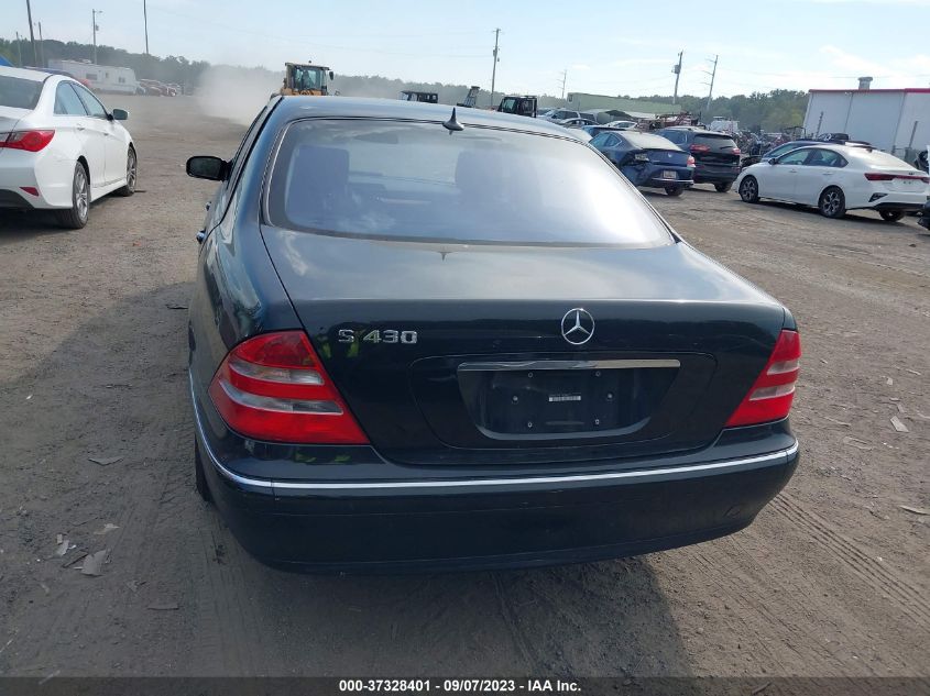 2002 Mercedes-Benz S-Class 4.3L VIN: WDBNG70J12A234615 Lot: 37328401