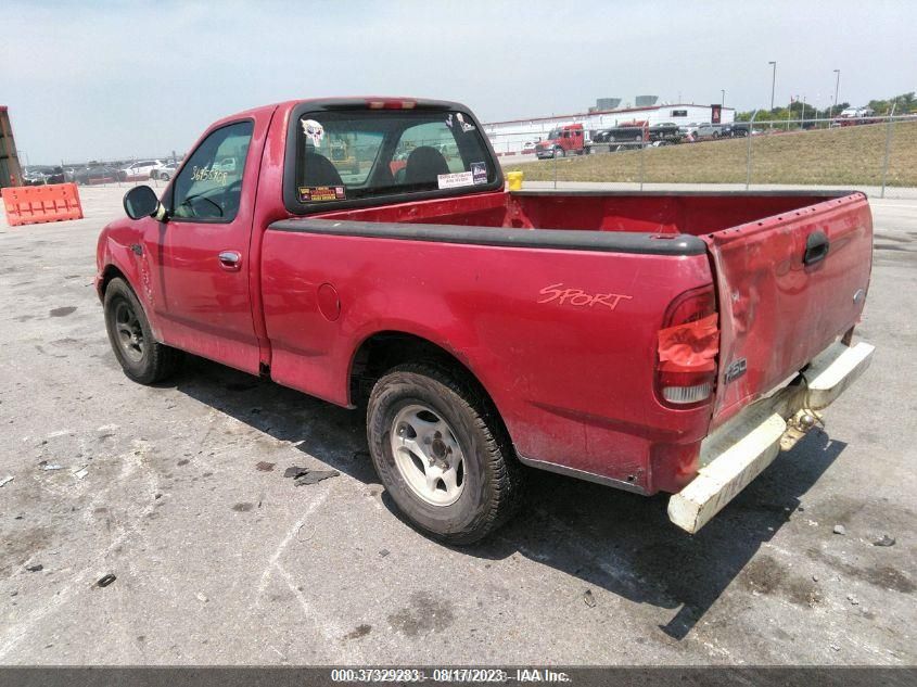 2000 Ford F-150 Work Series/Xlt/Xl VIN: 2FTZF1728YCB17929 Lot: 37329283