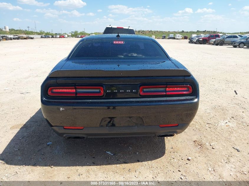 2C3CDZFJ5JH178252 2018 Dodge Challenger R/T Scat Pack