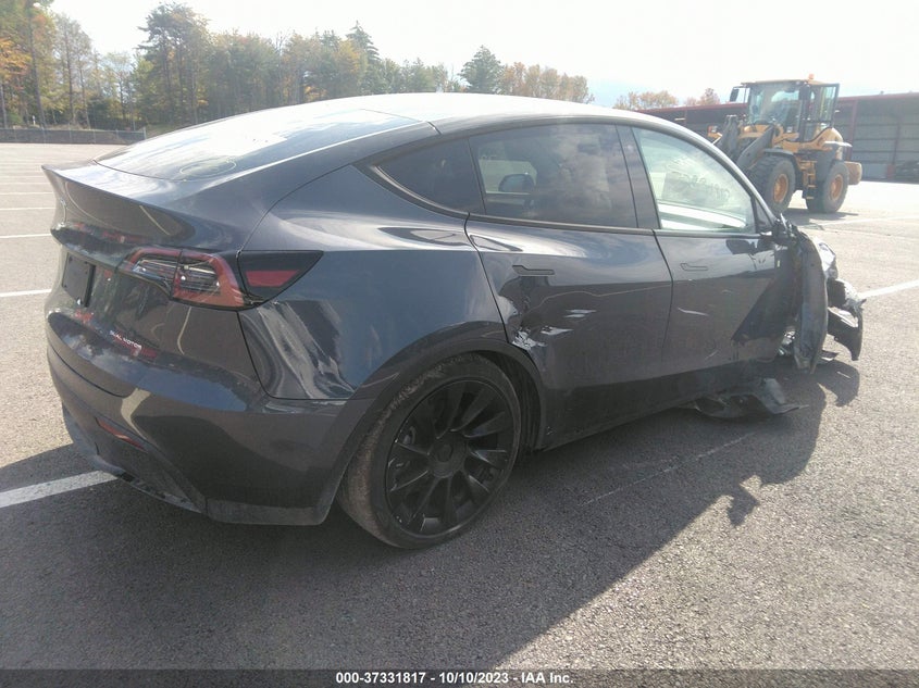 Фото: 7SAYGAEE0PF756676 - 4