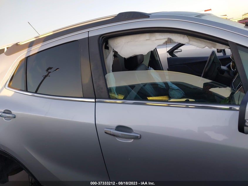 2018 Buick Encore Essence VIN: KL4CJCSBXJB539722 Lot: 37333212