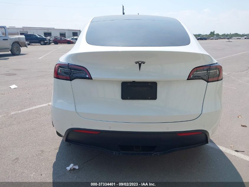 2022 Tesla Model Y Long Range VIN: 7SAYGDEE0NF427295 Lot: 37334401