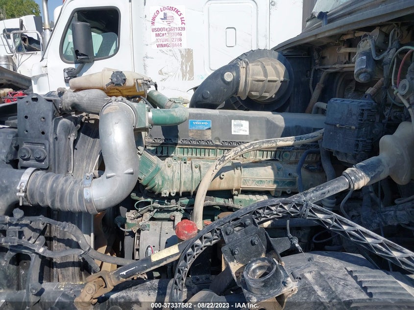 2015 Volvo Vn Vnl VIN: 4V4NC9EJ5FN915266 Lot: 37337582