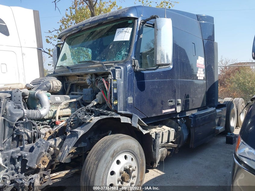 2015 Volvo Vn Vnl VIN: 4V4NC9EJ5FN915266 Lot: 37337582