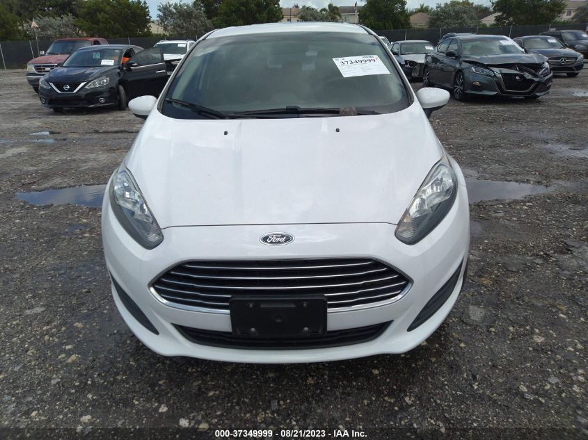 3FADP4EJ2KM126047 2019 Ford Fiesta Se