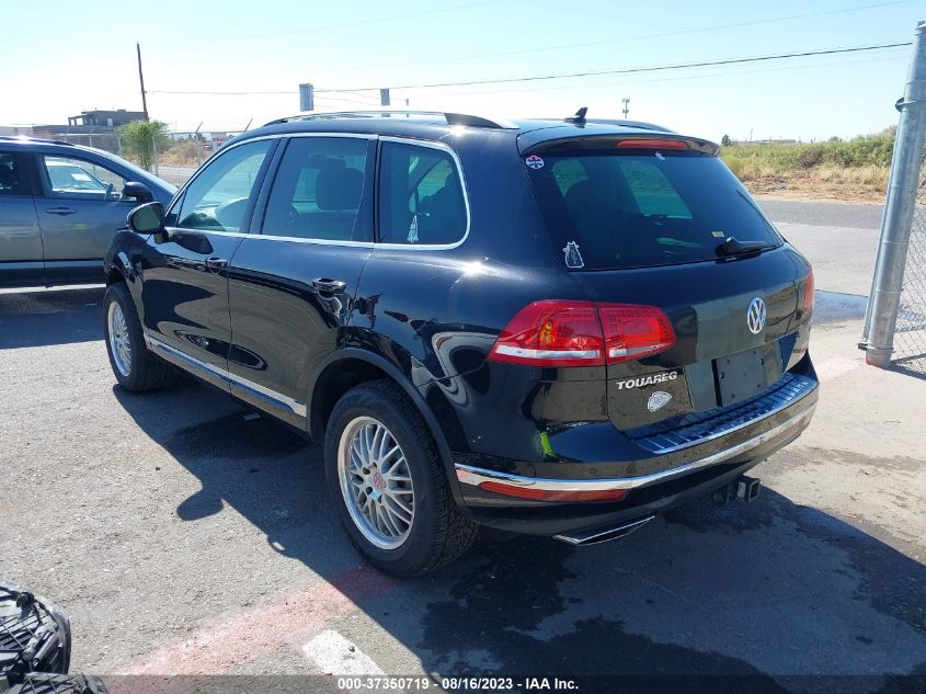 2016 Volkswagen Touareg Tdi Lux VIN: WVGEP9BP9GD002263 Lot: 37350719