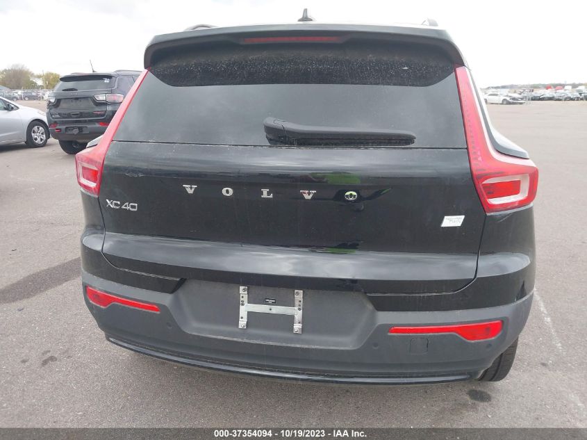 2023 Volvo Xc40 Recharge Pure Plus VIN: YV4ED3UL0P2012385 Lot: 37354094