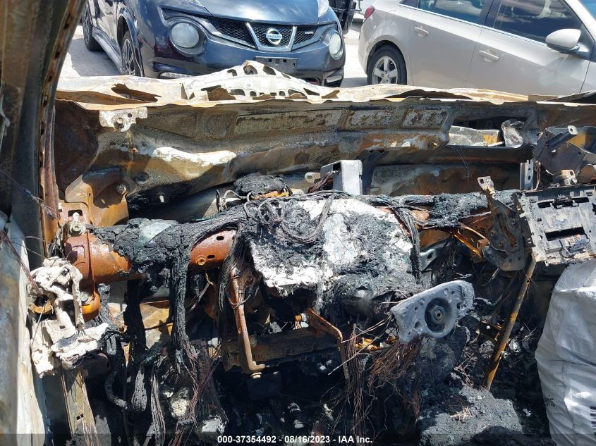 2018 Toyota Rav4 Xle VIN: 2T3WFREV4JW412596 Lot: 37354492