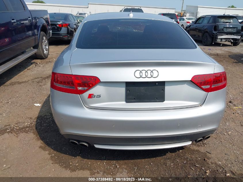 2010 Audi S5 4.2 Premium Plus VIN: WAUVVAFR8AA043688 Lot: 37359492