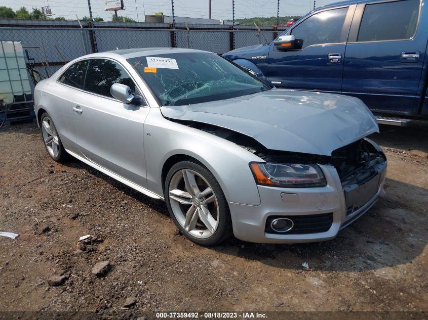 2010 Audi S5 4.2 Premium Plus VIN: WAUVVAFR8AA043688 Lot: 37359492