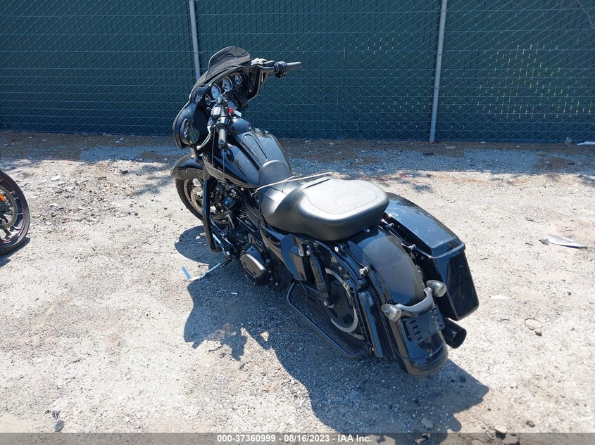 2017 HARLEY-DAVIDSON FLHXS STREET GLIDE SPECIAL - 1HD1KRC12HB685561