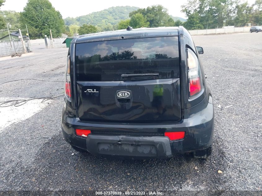 2011 Kia Soul + VIN: KNDJT2A23B7235395 Lot: 37370839