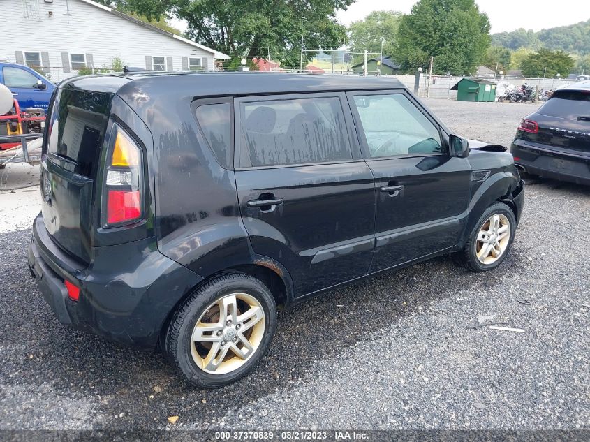 2011 Kia Soul + VIN: KNDJT2A23B7235395 Lot: 37370839