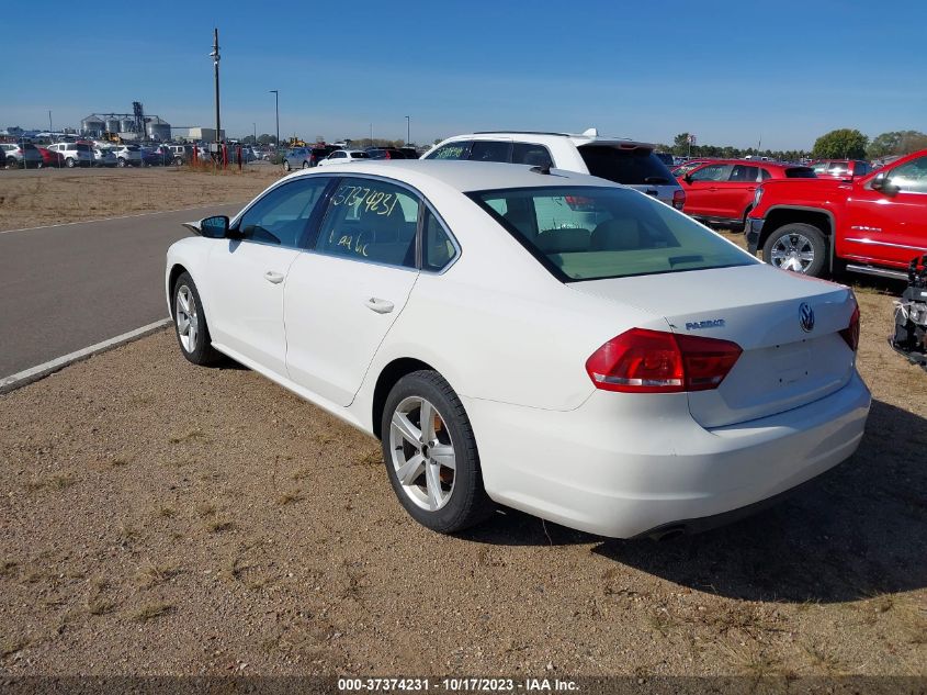 1VWBP7A39DC008458 2013 Volkswagen Passat 2.5L Se