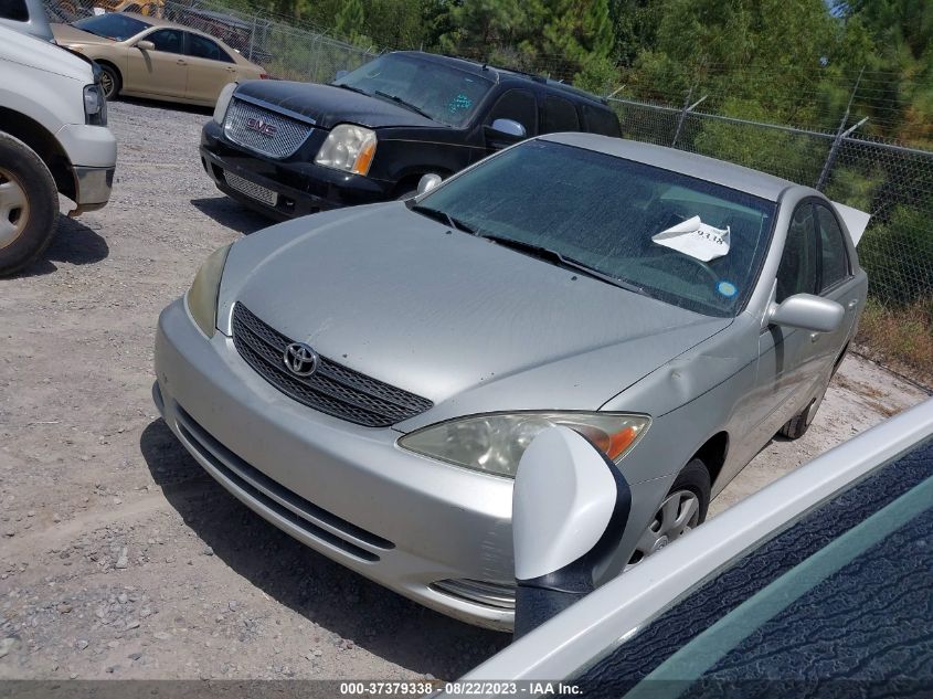 2002 Toyota Camry Xle/Se/Le VIN: 4T1BE32K72U087560 Lot: 37379338