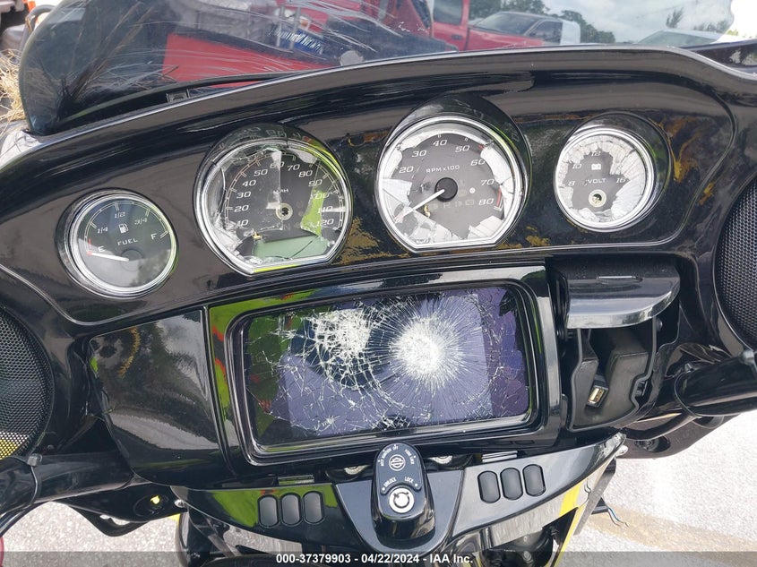 2022 HARLEY-DAVIDSON FLHXS - 1HD1KRP18NB651873