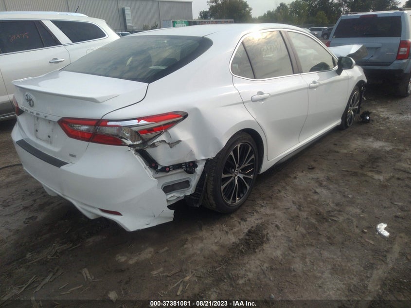 2018 TOYOTA CAMRY VIN: JTNB11HK2J3072217