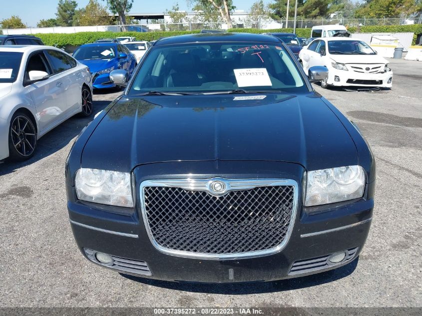 2010 Chrysler 300 Touring/Signature Series VIN: 2C3CK5CV2AH280713 Lot: 37395272