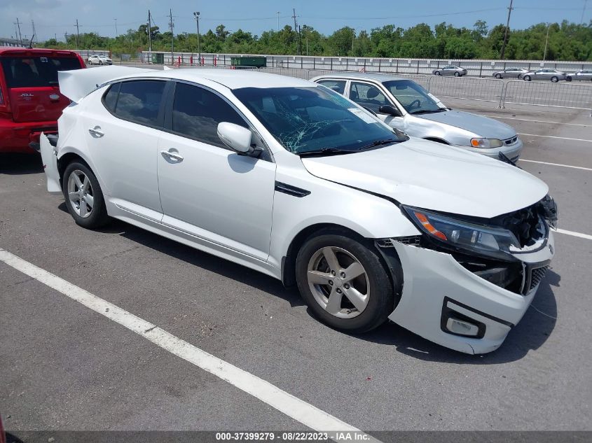 KNAGM4A77F5607561 2015 Kia Optima Lx