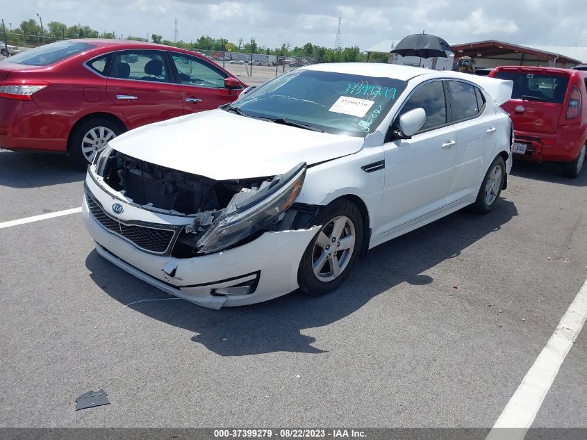 KNAGM4A77F5607561 2015 Kia Optima Lx