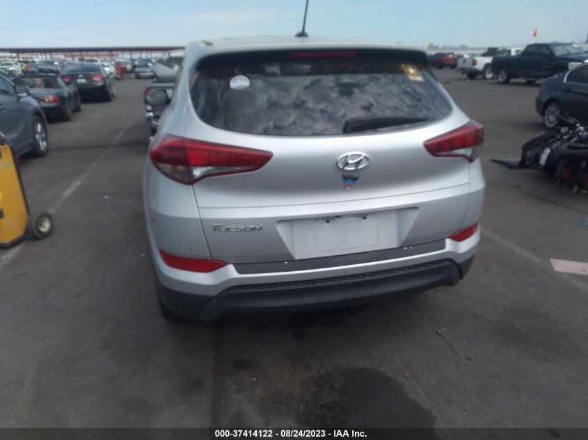 KM8J23A49HU570015 2017 Hyundai Tucson Se