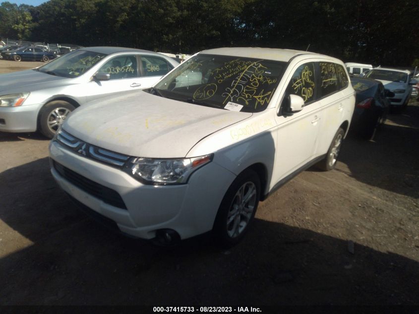 JA4AD3A37EZ011951 2014 Mitsubishi Outlander Se