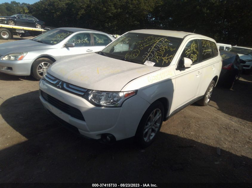 JA4AD3A37EZ011951 2014 Mitsubishi Outlander Se