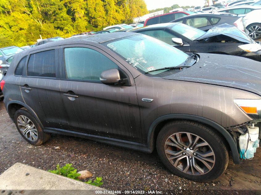 2018 Mitsubishi Outlander Sport 2.0 Es VIN: JA4AP3AU1JZ007260 Lot: 37422486