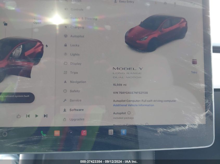 VIN 7SAYGAEE7NF521138 2022 Tesla Model Y, Long Rang... no.7