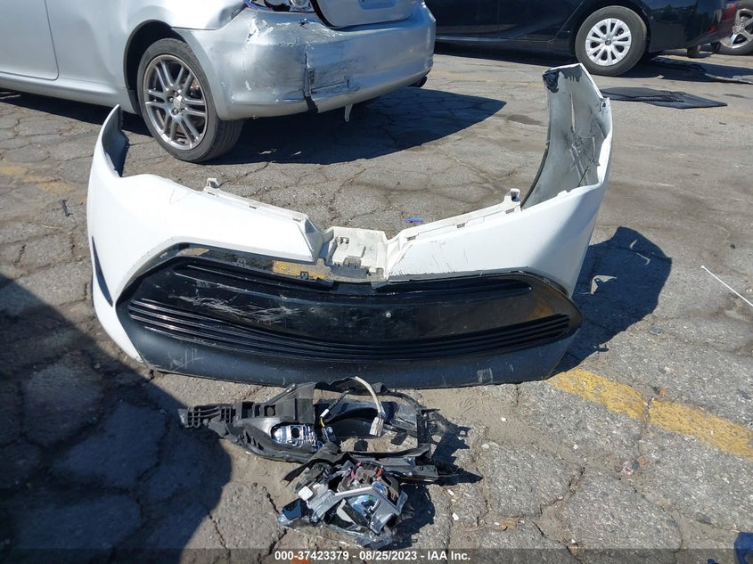 2017 Toyota Corolla Le VIN: 2T1BURHE6HC905460 Lot: 37423379