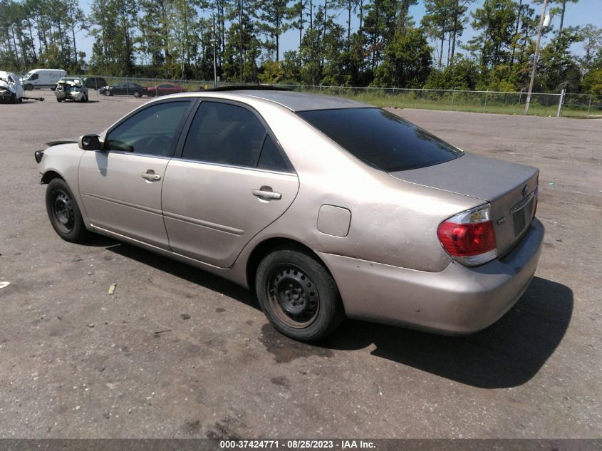 4T1BE32K54U302775 2004 Toyota Camry Le