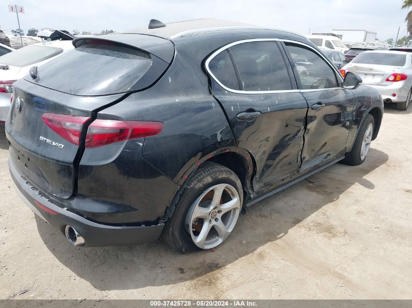 VIN ZASPAJAN5L7C92470 2020 ALFA ROMEO STELVIO RWD